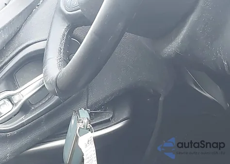 2019 Jeep Cherokee Limited z USA, uszkodzony, nr VIN 1C4PJMDX1KD104079